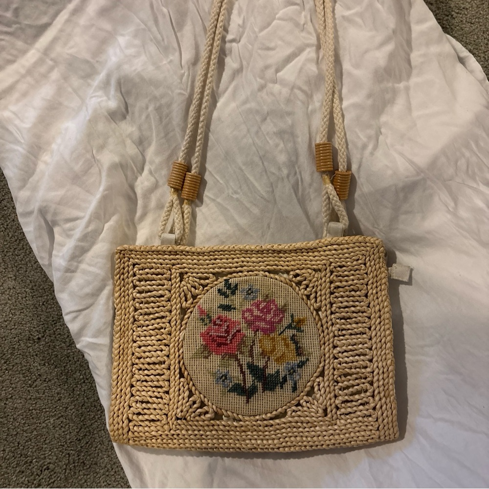 Source Unknown Beige Woven Bag with Floral Design - Picture 5 of 5